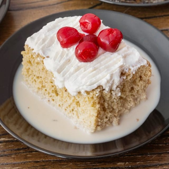 Tres Leches.