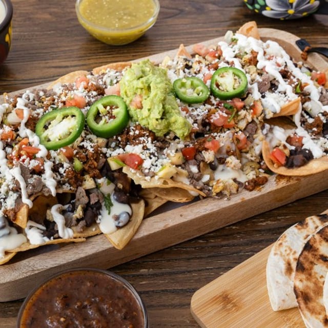 Supremo Nachos.